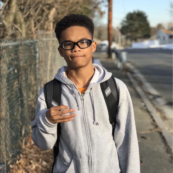 Meet your Posher, Ramell - Picture 1 of 1